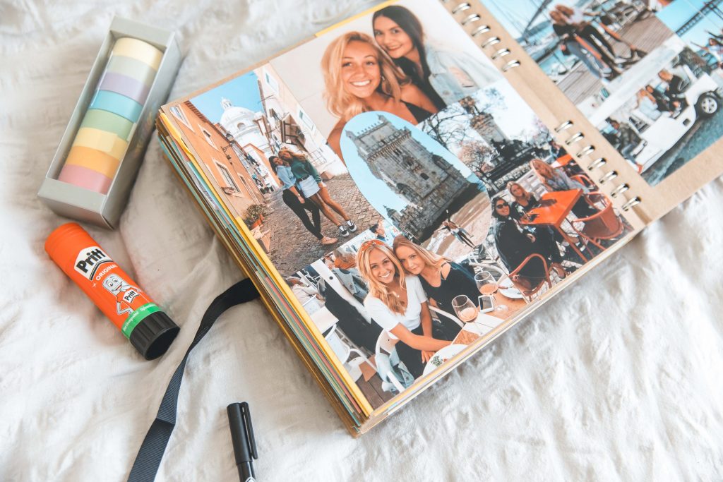 How to create a Scrapbook: The step - by - step Guide